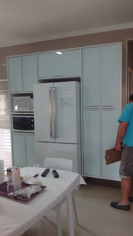 Fábrica de Porta de Alumínio para Móveis Guararema - Porta em Alumínio para Móveis de Cozinha