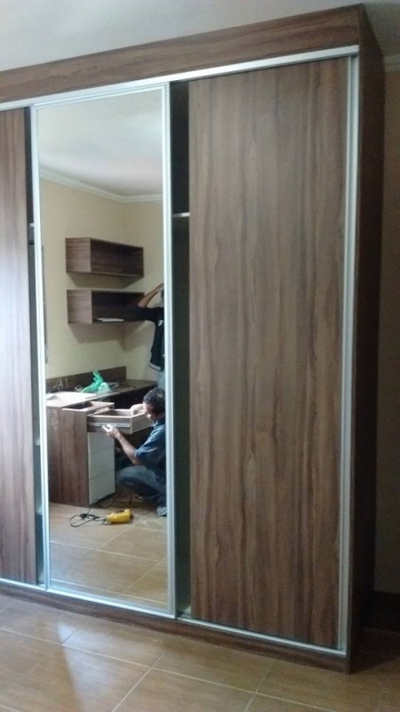 Quanto Custa Porta para Móveis de Dormitório Carapicuíba - Porta Deslizante com Tv Embutida